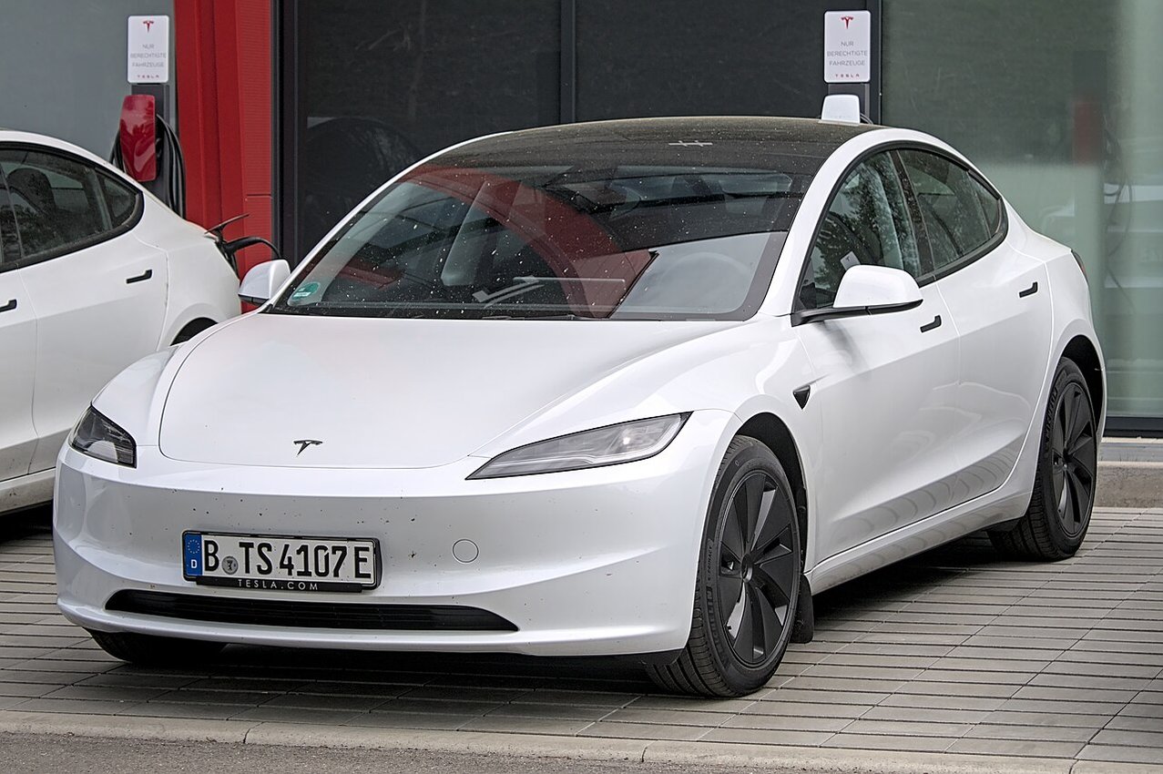 2024 Tesla Model 3 Long Range