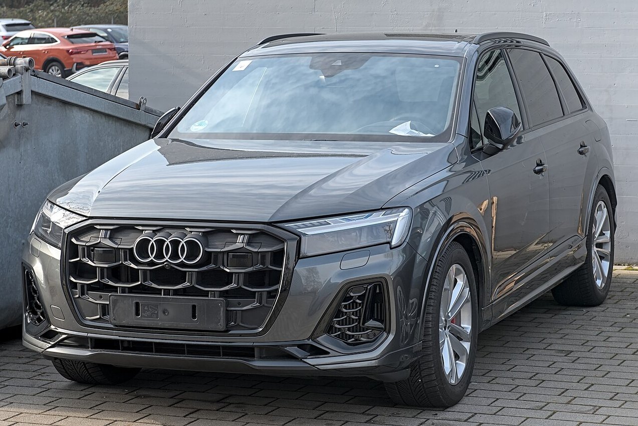 2025 Audi Q7 55 TFSI