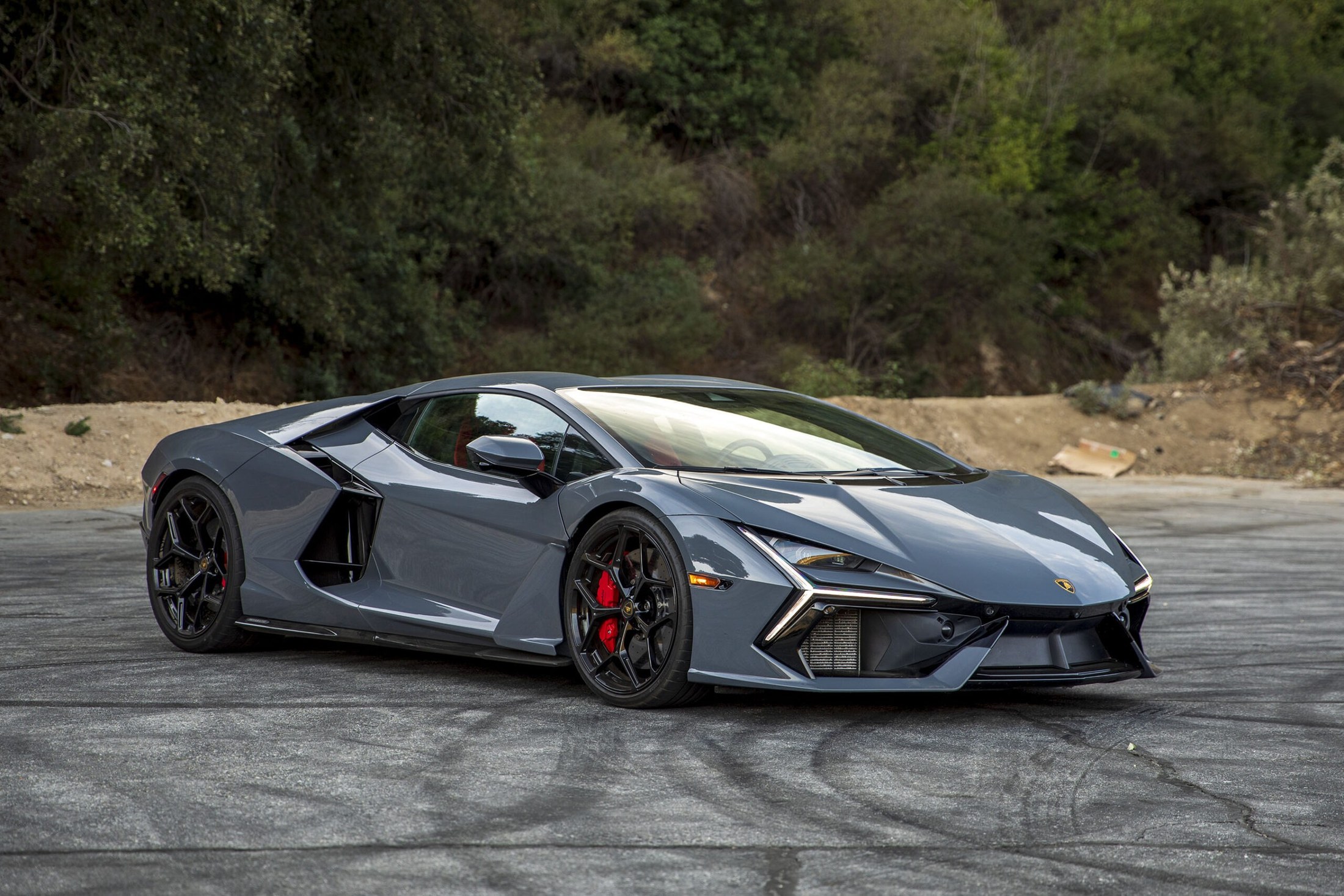 2024 Lamborghini Revuelto Base